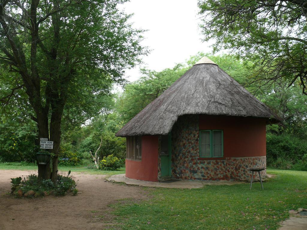 Amanzimlotzi Riverside Bush Camp フッドスプルイト エクステリア 写真