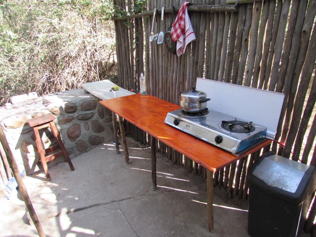 Amanzimlotzi Riverside Bush Camp フッドスプルイト エクステリア 写真
