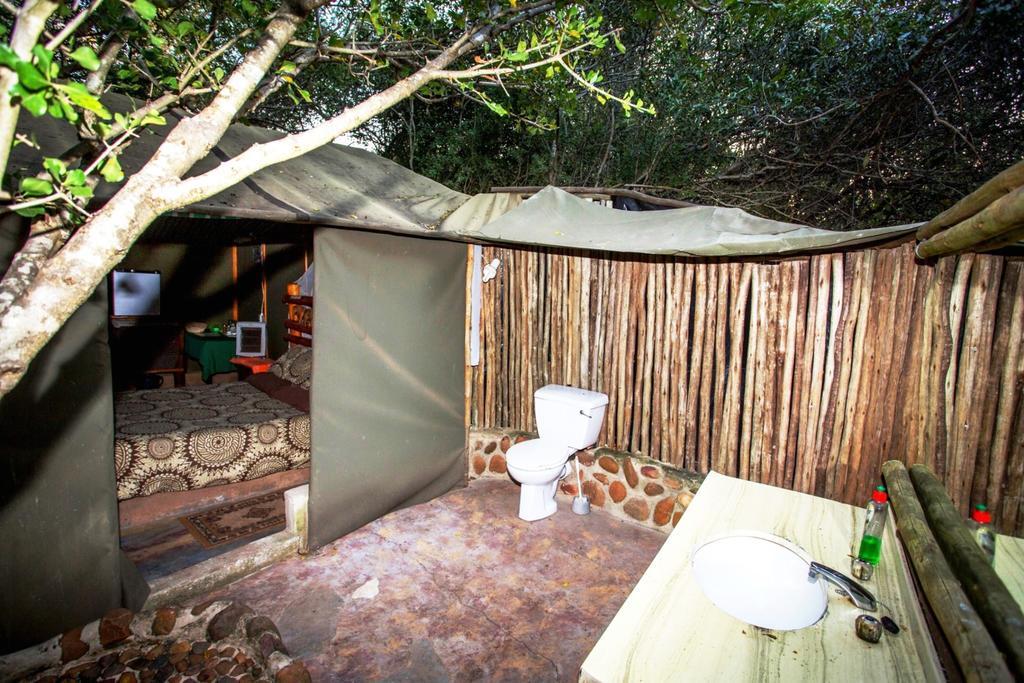 Amanzimlotzi Riverside Bush Camp フッドスプルイト エクステリア 写真