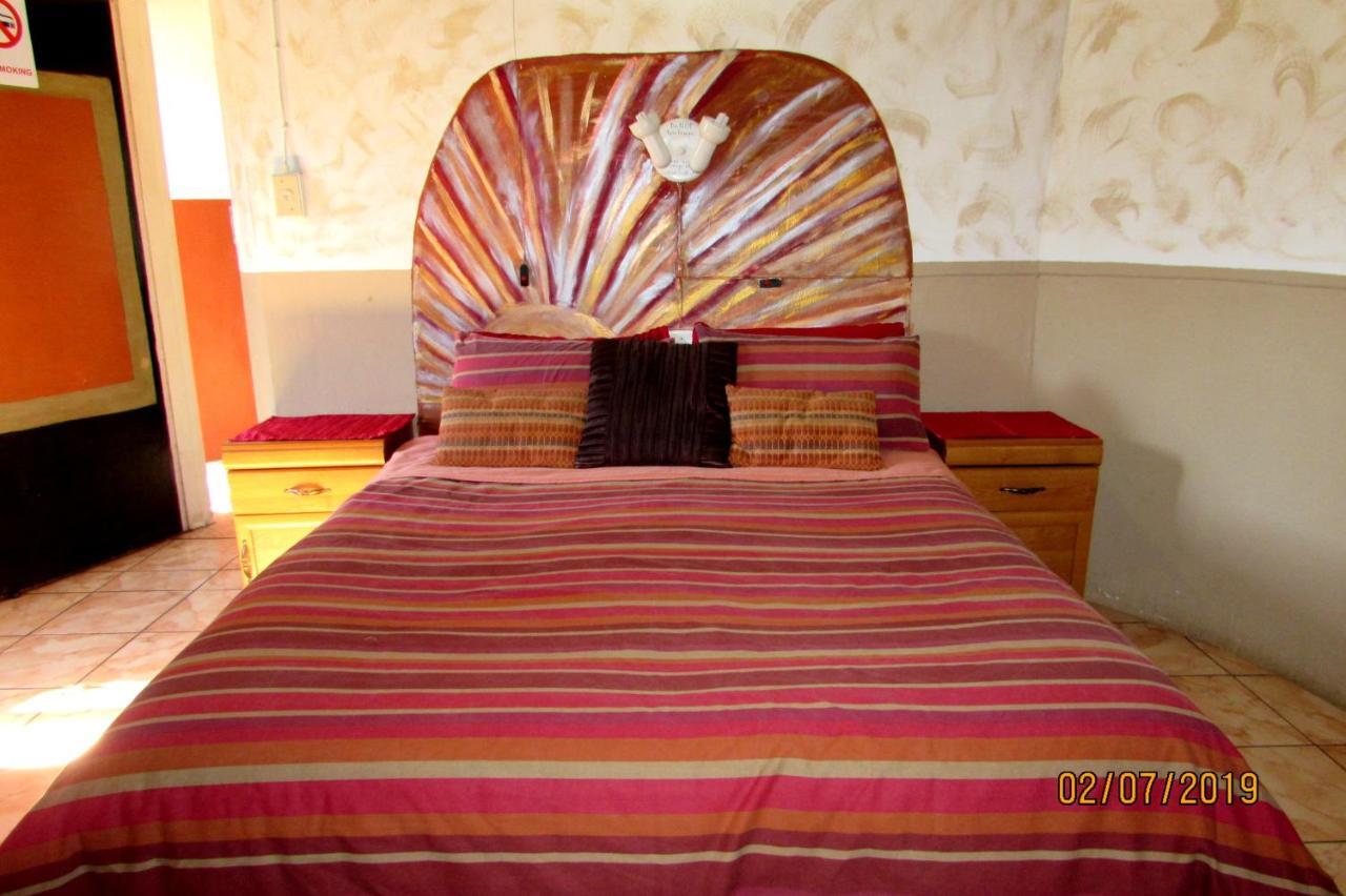 Amanzimlotzi Riverside Bush Camp フッドスプルイト エクステリア 写真